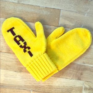 New Kate  Spade NY Taxi Mittens by Kate Spade